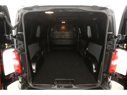 Citroën Jumpy 2.0 BlueHDI L2H1 Airco Cruise Parkeersensoren 3 Persoons Imperiaal Elektrpakket ActivLease financial lease