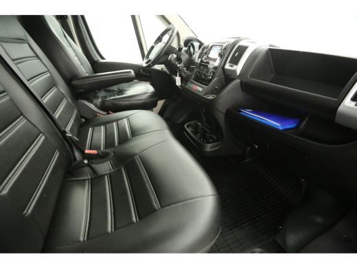 Fiat Ducato 2.3 MultiJet L2H1 Airco Cruise Camera Navigatie PDC 3 Persoons 15"LMV Elektrpakket Trekhaak ActivLease financial lease
