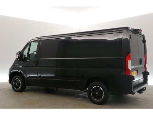 Fiat Ducato 2.3 MultiJet L2H1 Airco Cruise Camera Navigatie PDC 3 Persoons 15"LMV Elektrpakket Trekhaak ActivLease financial lease