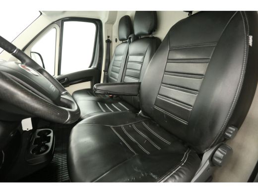 Fiat Ducato 2.3 MultiJet L2H1 Airco Cruise Camera Navigatie PDC 3 Persoons 15"LMV Elektrpakket Trekhaak ActivLease financial lease