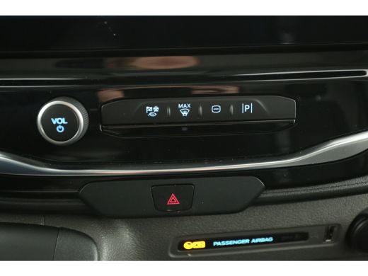 Ford E-Transit 350 L2H2 Trend 68 kWh | GRATIS E-Step! | 184PK Elektrisch | EMISSIEVRIJE ZONE | Automaat Airco Ca... ActivLease financial lease
