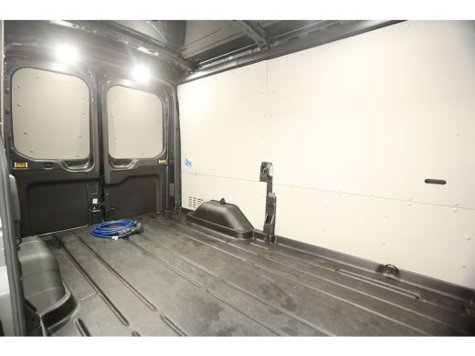 Ford E-Transit 350 L2H2 Trend 68 kWh | GRATIS E-Step! | 184PK Elektrisch | EMISSIEVRIJE ZONE | Automaat Airco Ca... ActivLease financial lease