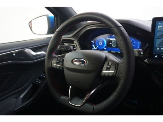 Ford Focus 1.0 EcoBoost Hybrid ST Line X | Achteruitrijcamera | Apple Carplay/Android Auto|telefoonintegrati... ActivLease financial lease