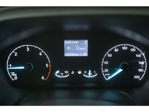 Ford Transit 2.0 TDCI L3H2 130PK Airco Camera Cruise PDC 3 Persoons LED Elektrpakket Trekhaak ActivLease financial lease