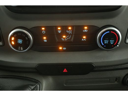 Ford Transit 2.0 TDCI L3H2 130PK Airco Camera Cruise PDC 3 Persoons LED Elektrpakket Trekhaak ActivLease financial lease