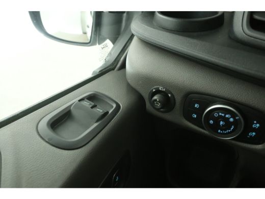Ford Transit 350 2.0 TDCI L2H2 Trend Airco Cruise Camera Carplay LED 3 Persoons PDC Elektrpakket ActivLease financial lease