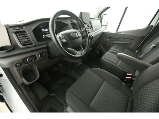 Ford Transit 350 2.0 TDCI L2H2 Trend Airco Cruise Camera Carplay LED 3 Persoons PDC Elektrpakket ActivLease financial lease