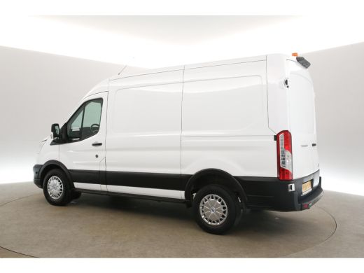Ford Transit 350 2.0 TDCI L2H2 Trend Airco Cruise Camera Carplay LED 3 Persoons PDC Elektrpakket ActivLease financial lease