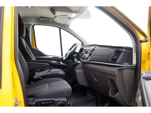 Ford Transit Custom 340 2.0 TDCI 130pk L2H1 Trend Airco/Trekhaak 2800kg 01-2020 ActivLease financial lease