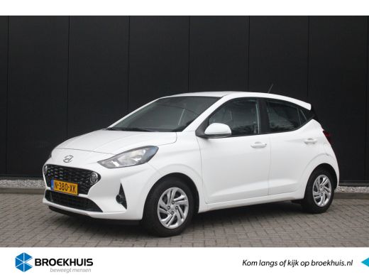 Hyundai i10 1.0 Comfort | LED Dagrijverlichting | DAB-audio | Airconditioning | CarPlay/Android Auto | Bluetooth Hyundai i10 1.0 Comfort | LED Dagrijverlichting | DAB-audio | Airconditioning | CarPlay/Android Auto | Bluetooth