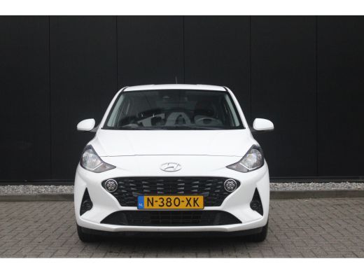Hyundai i10 1.0 Comfort | LED Dagrijverlichting | DAB-audio | Airconditioning | CarPlay/Android Auto | Bluetooth ActivLease financial lease