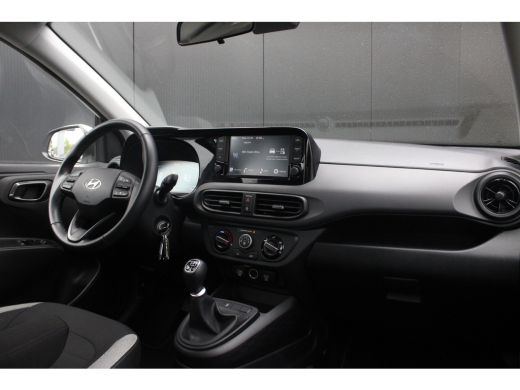 Hyundai i10 1.0 Comfort | LED Dagrijverlichting | DAB-audio | Airconditioning | CarPlay/Android Auto | Bluetooth ActivLease financial lease