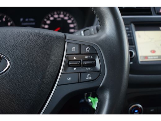 Hyundai i20 1.0 T-GDI Comfort | Apple CarPlay | Camera | 17'' LM | Navi ActivLease financial lease