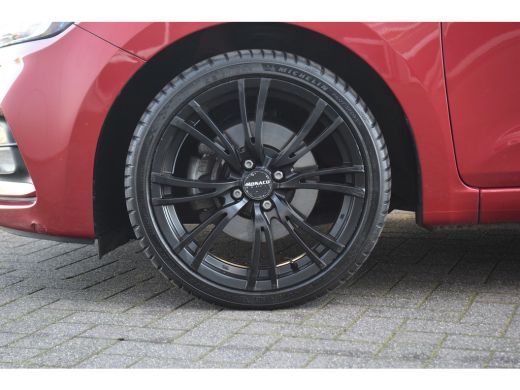 Hyundai i20 1.0 T-GDI Comfort | Apple CarPlay | Camera | 17'' LM | Navi ActivLease financial lease