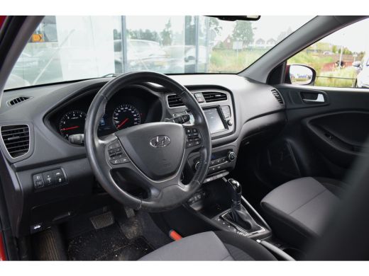 Hyundai i20 1.0 T-GDI Comfort | Apple CarPlay | Camera | 17'' LM | Navi ActivLease financial lease