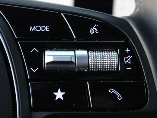 Hyundai IONIQ 6 Hyundai Connect 77.4 kWh | Elektrisch verstelbare bestuurdersstoel | Warmtepomp ActivLease financial lease