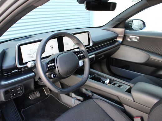 Hyundai IONIQ 6 Hyundai Connect 77.4 kWh | Elektrisch verstelbare bestuurdersstoel | Warmtepomp ActivLease financial lease