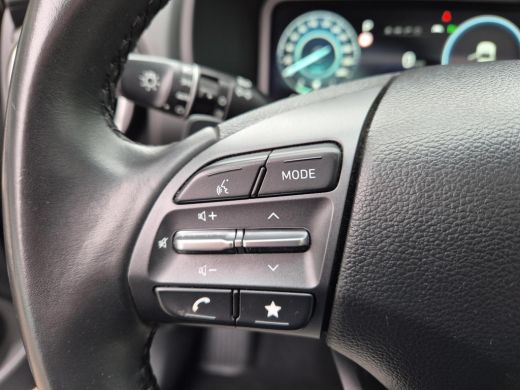 Hyundai KONA 1.6 GDI HEV Premium | Apple Carplay | Schuif / kanteldak | Achteruitrijcamera | Lederen Bekleding... ActivLease financial lease