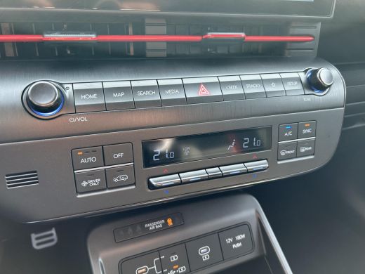 Hyundai KONA Electric N Line Edition 65.4 kWh | Adaptieve Cruise Control | Climate Control | Achteruitrijcamera | Stoel... ActivLease financial lease
