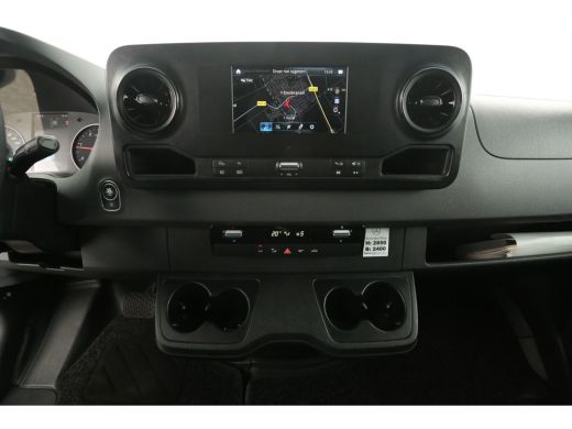 Mercedes Sprinter 314 2.2 CDI L2H2 143PK 3500KG Trekgew. Automaat Airco Camera Cruise Carplay Navi 3 Persoons Imper... ActivLease financial lease