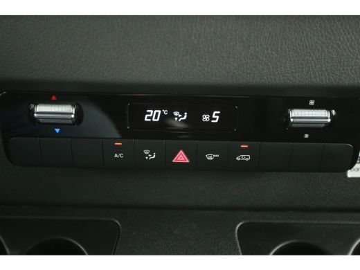 Mercedes Sprinter 314 2.2 CDI L2H2 143PK 3500KG Trekgew. Automaat Airco Camera Cruise Carplay Navi 3 Persoons Imper... ActivLease financial lease
