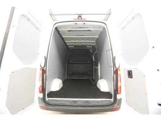 Mercedes Sprinter 314 2.2 CDI L2H2 143PK 3500KG Trekgew. Automaat Airco Camera Cruise Carplay Navi 3 Persoons Imper... ActivLease financial lease