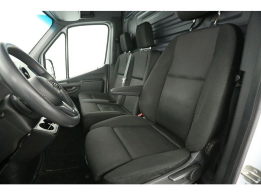 Mercedes Sprinter 314 2.2 CDI L2H2 143PK 3500KG Trekgew. Automaat Airco Camera Cruise Carplay Navi 3 Persoons Imper... ActivLease financial lease