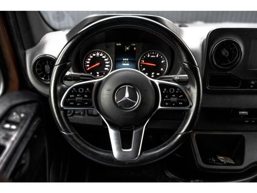Mercedes Sprinter 515 CDI | Bakwagen met laadklep | Automaat | Mbux | Carplay | Navigatie | Climate | Cruise | Euro 6 ActivLease financial lease