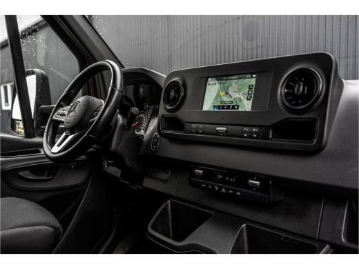 Mercedes Sprinter 515 CDI | Bakwagen met laadklep | Automaat | Mbux | Carplay | Navigatie | Climate | Cruise | Euro 6 ActivLease financial lease