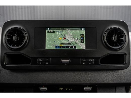 Mercedes Sprinter 515 CDI | Bakwagen met laadklep | Automaat | Mbux | Carplay | Navigatie | Climate | Cruise | Euro 6 ActivLease financial lease