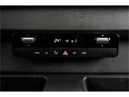 Mercedes Sprinter 515 CDI | Bakwagen met laadklep | Automaat | Mbux | Carplay | Navigatie | Climate | Cruise | Euro 6 ActivLease financial lease