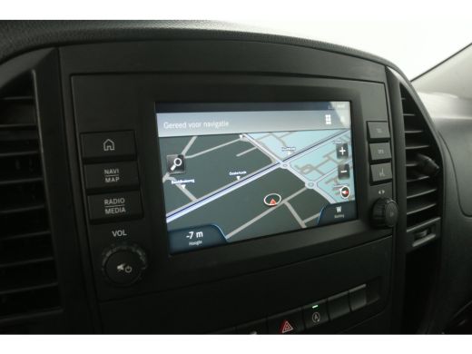 Mercedes Vito 114 CDI Lang Automaat Airco Cruise Camera Carplay Navigatie 3 Pers LED 18''LMV Stoelverw. ActivLease financial lease