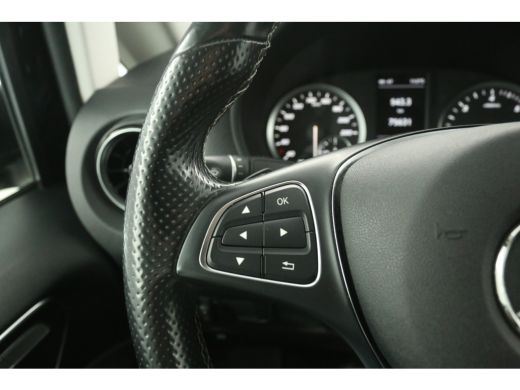 Mercedes Vito 114 CDI Lang Automaat Airco Cruise Camera Carplay Navigatie 3 Pers LED 18''LMV Stoelverw. ActivLease financial lease