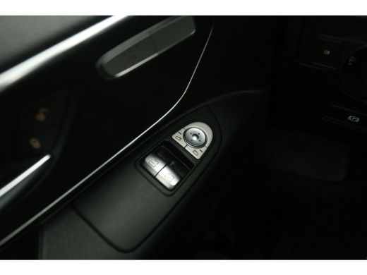 Mercedes Vito 114 CDI Lang Automaat Airco Cruise Camera Carplay Navigatie 3 Pers LED 18''LMV Stoelverw. ActivLease financial lease