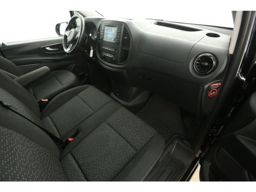 Mercedes Vito 114 CDI Lang Automaat Airco Cruise Camera Carplay Navigatie 3 Pers LED 18''LMV Stoelverw. ActivLease financial lease