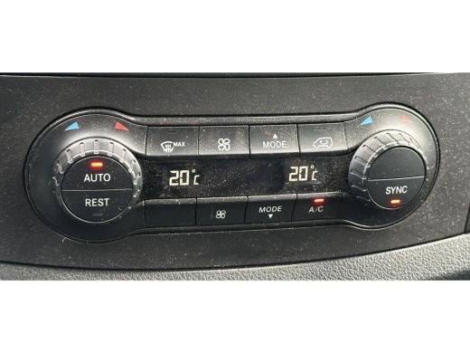 Mercedes Vito 114 CDI Lang Ledverl. automaat 2x schuifdeur ActivLease financial lease