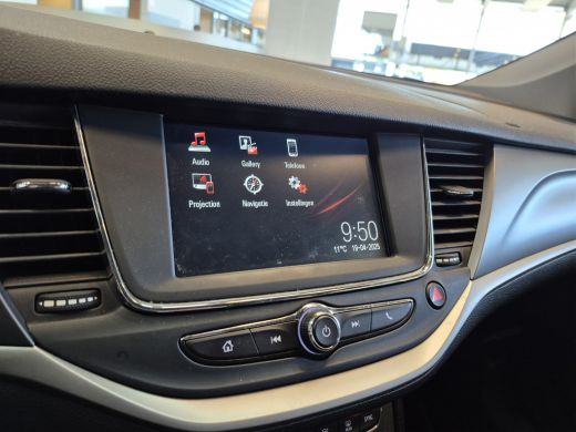 Opel Astra 1.2 Edition 110pk | Carplay/Android auto | Electronic climate controle | Navigatiesysteem full ma... ActivLease financial lease