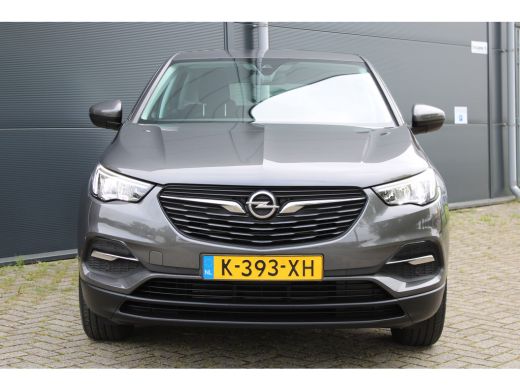Opel Grandland X 1.2 130 pk Edition / Carplay / Parkeersensoren / LED / Airco / Cruise Control / ActivLease financial lease