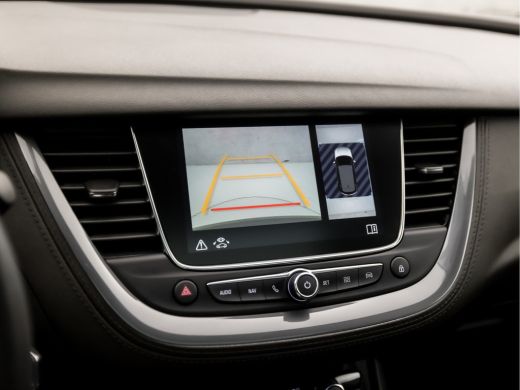 Opel Grandland X 1.2 Turbo Elegance Sport (PANORAMADAK, APPLE CARPLAY, GROOT NAVI, LEDER, 360 CAMERA, SPORTSTOEL... ActivLease financial lease