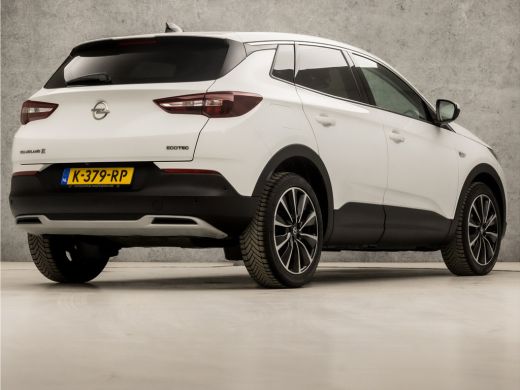 Opel Grandland X 1.2 Turbo Elegance Sport (PANORAMADAK, APPLE CARPLAY, GROOT NAVI, LEDER, 360 CAMERA, SPORTSTOEL... ActivLease financial lease