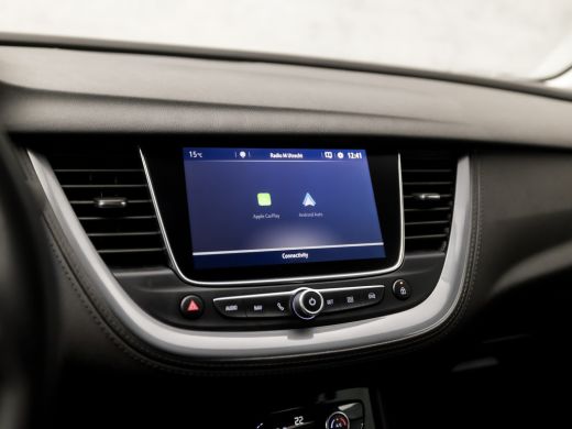 Opel Grandland X 1.2 Turbo Sport (APPLE CARPLAY, GROOT NAVI, CAMERA, LEDER, GETINT GLAS, SPORTSTOELEN, PARKEERSE... ActivLease financial lease