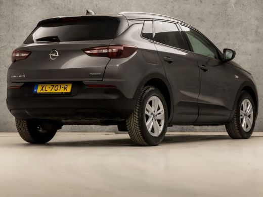 Opel Grandland X 1.2 Turbo Sport (APPLE CARPLAY, GROOT NAVI, CAMERA, LEDER, GETINT GLAS, SPORTSTOELEN, PARKEERSE... ActivLease financial lease