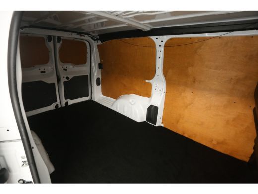 Opel Vivaro 1.5 CDTI L3H1 Airco Cruise Carplay Camera 3 Persoons Parkeersensoren Elektrpakket ActivLease financial lease