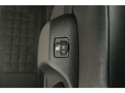 Opel Vivaro 2.0 CDTI L3H1 177PK Automaat 360Camera Airco LED Cruise Carplay Navi PDC 3 Persoons 17"LMV ActivLease financial lease