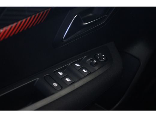 Peugeot 208 1.2 Turbo 100-PK Active Pack NAVI | DAB | AIRCO | APPLE CARPLAY/ANDROID AUTO ActivLease financial lease