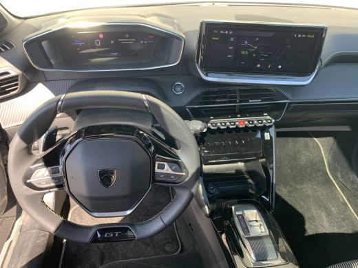 Peugeot 208 Hybrid 100 e-DCS6 GT | Achterbank in delen neerklapbaar | Achteruitrijcamera | Afwijkende dakkleur ActivLease financial lease