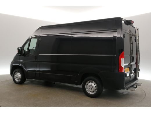 Peugeot Boxer 330 2.0 BlueHDI L2H2 Airco Camera Cruise 3 Persoons Ladder Parkeersensoren Trekhaak ActivLease financial lease