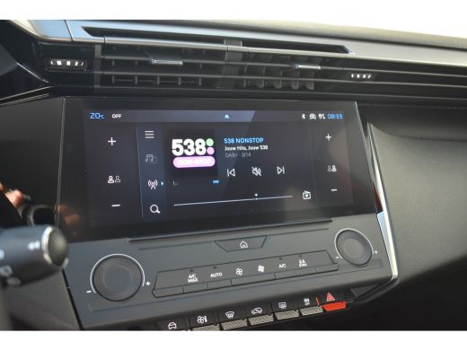 Peugeot e-308 SW Style EV 54 kWh 156pk 3 Fase | Navigatie By App | Parkeersensoren | Draadloos Apple Carplay & And... ActivLease financial lease