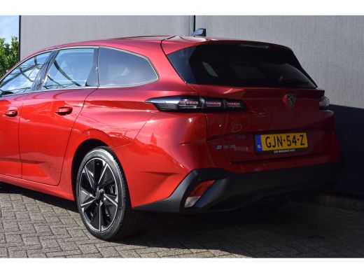 Peugeot e-308 SW Style EV 54 kWh 156pk 3 Fase | Navigatie By App | Parkeersensoren | Draadloos Apple Carplay & And... ActivLease financial lease