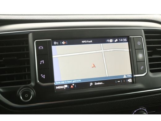 Peugeot Expert 1.5 BlueHDI L1H1 Airco Cruise Carplay LED Head-up Display Trekhaak Navi PDC 3 Persoons 17"LMV ActivLease financial lease